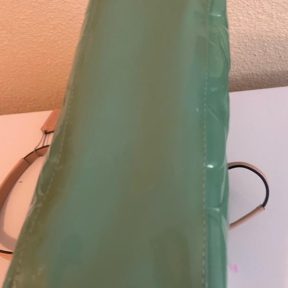 Coach Signature Stripe Embrossed patent Tote Bag - Picture 12 of 14